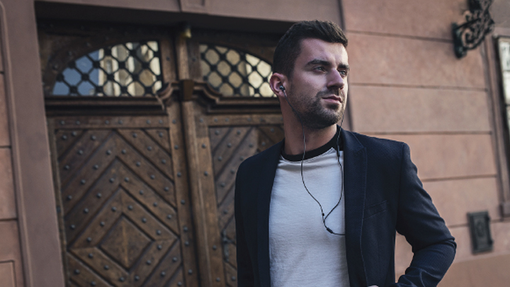 In-ear Wired